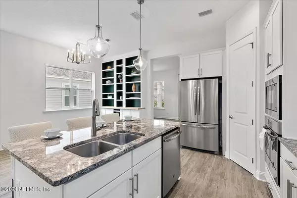 Ponte Vedra, FL 32081,88 VISTA LAKE CIR