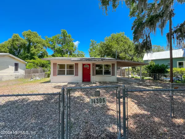 Waldo, FL 32694,14306 NE 148TH AVE