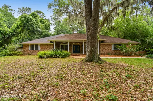 Jacksonville, FL 32223,12849 CURT DR