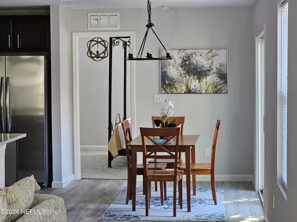 Jacksonville, FL 32210,3932 AUTUMN LN