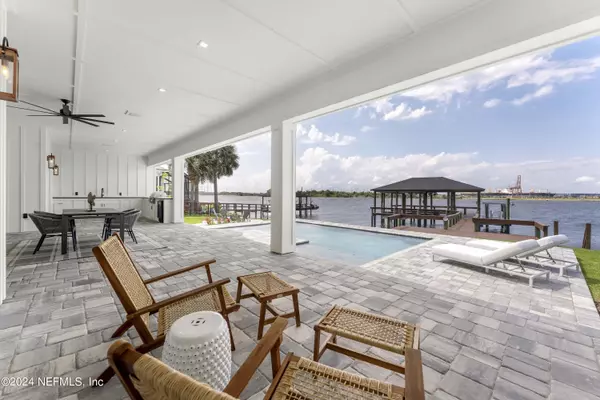 11239 REED ISLAND CT,  Jacksonville,  FL 32225
