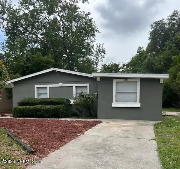 4456 MELVIN CIR E, Jacksonville, FL 32210