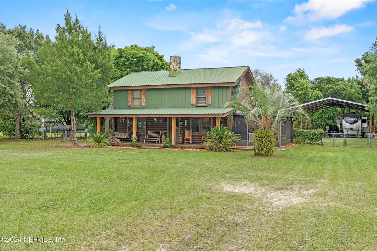 Palatka, FL 32177,104 WIPPLETREE RD