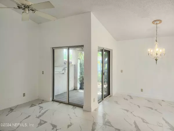 Weston, FL 33326,1548 SPRINGSIDE DR #1548