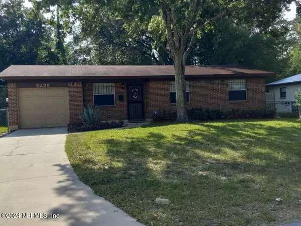 4230 PACKARD DR, Jacksonville, FL 32246