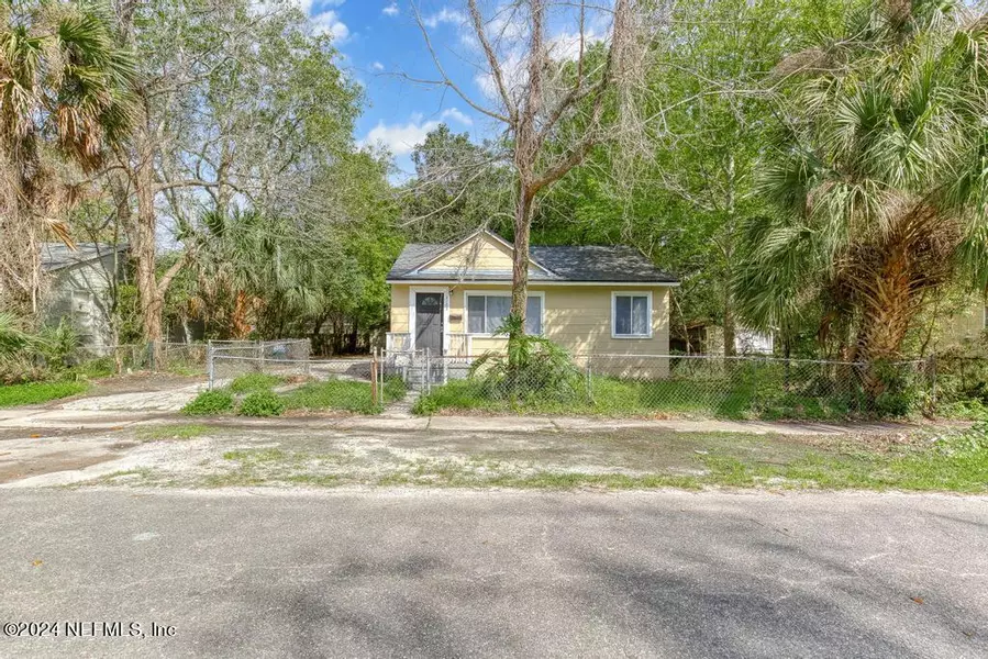 3103 2ND ST CIR, Jacksonville, FL 32254