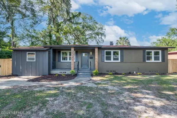 2321 GAYLAND RD, Jacksonville, FL 32218