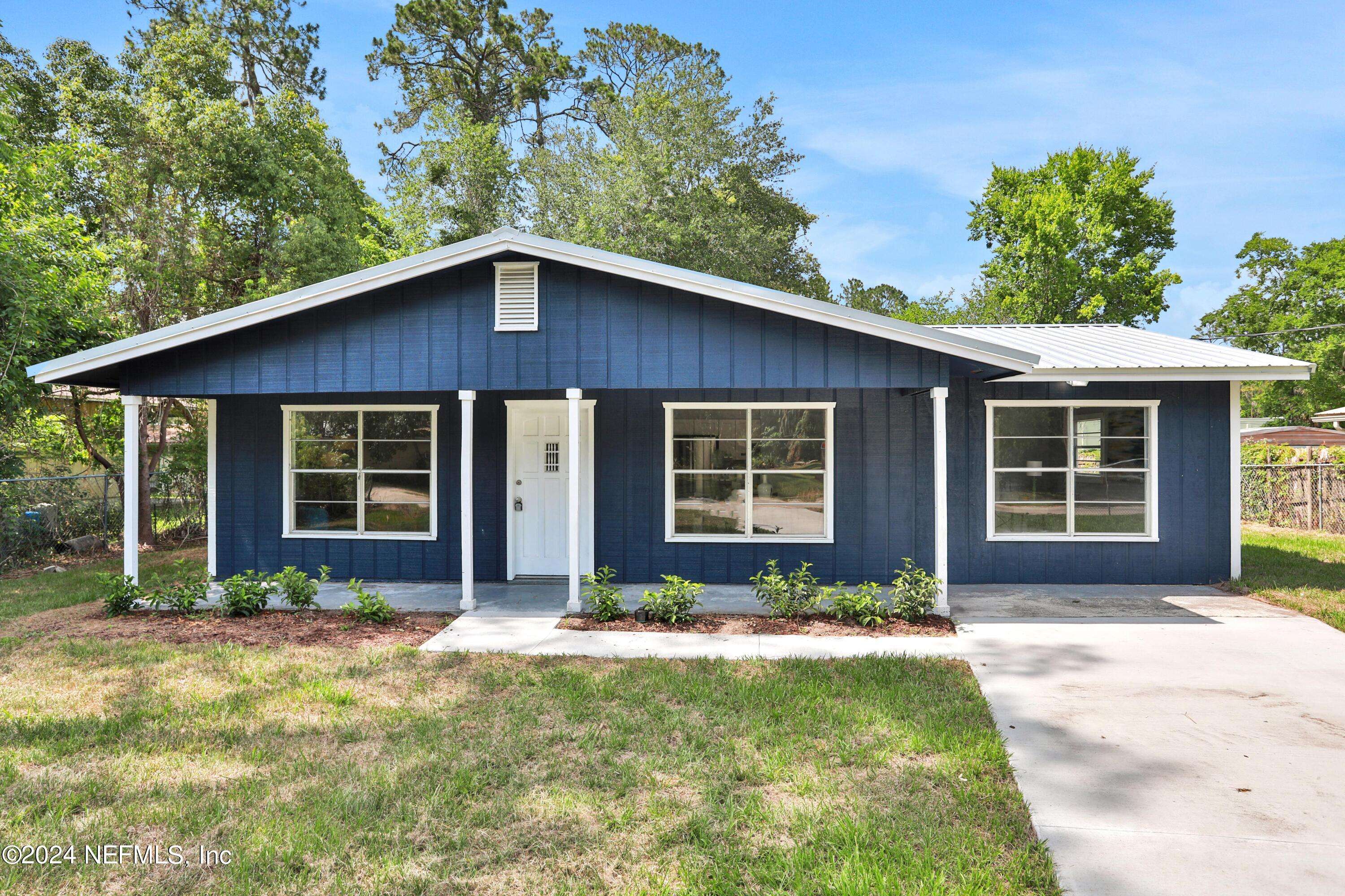 204 W OAK ST,  Palatka,  FL 32177