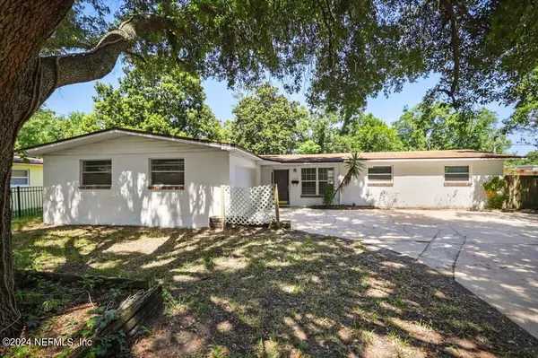 Jacksonville, FL 32246,1775 DIBBLE CIR W