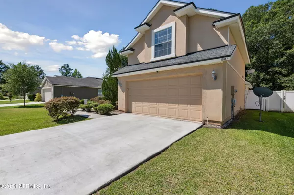 Callahan, FL 32011,45037 AMHURST OAKS DR