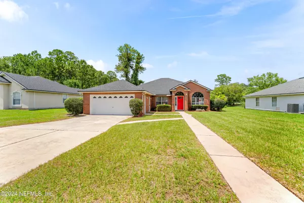 823 ASHTON COVE TER, Jacksonville, FL 32218