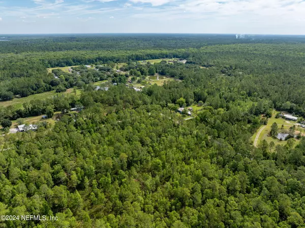 San Mateo, FL 32187,135 PALMETTO POINT LN