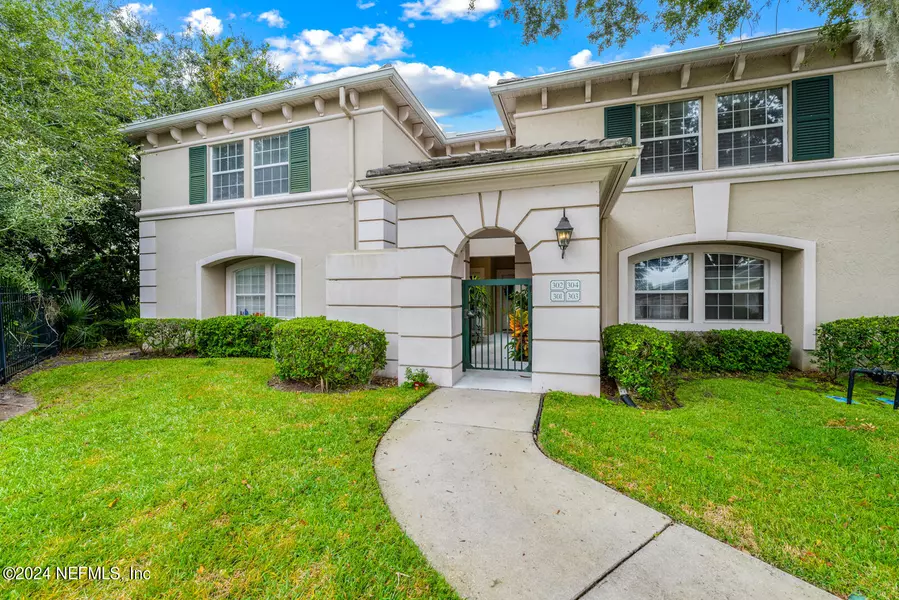 300 BERMUDA BAY CIR #302, Ponte Vedra Beach, FL 32082