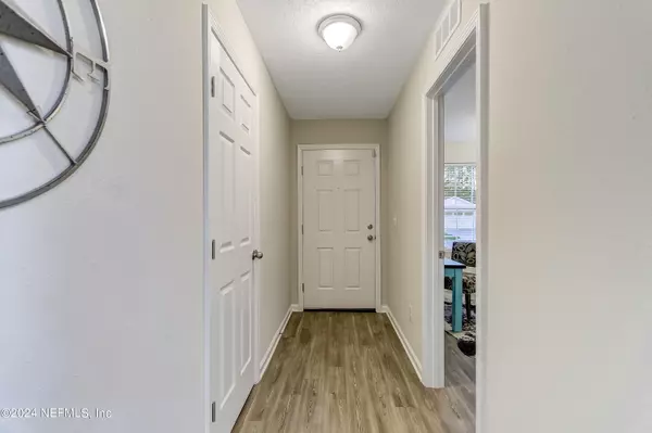 Jacksonville, FL 32210,4166 MATADOR DR