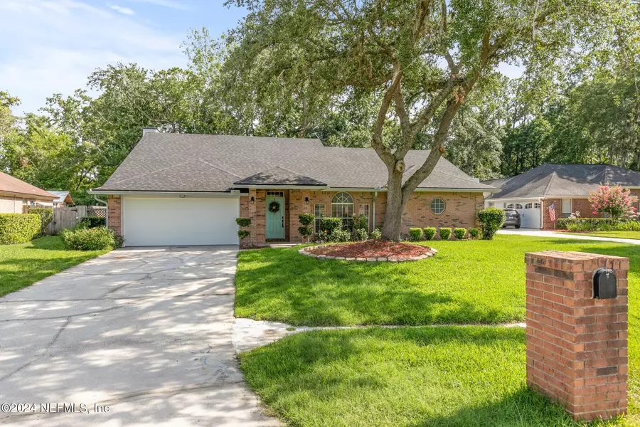 1803 CASTILLE DR, Fleming Island, FL 32003