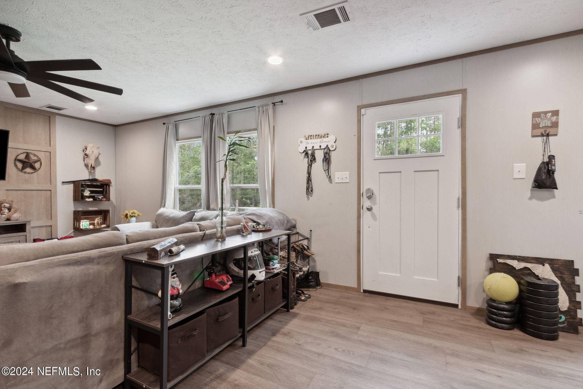 Callahan, FL 32011,33414 WOODS LN