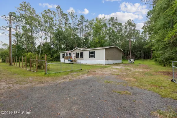 Callahan, FL 32011,33414 WOODS LN