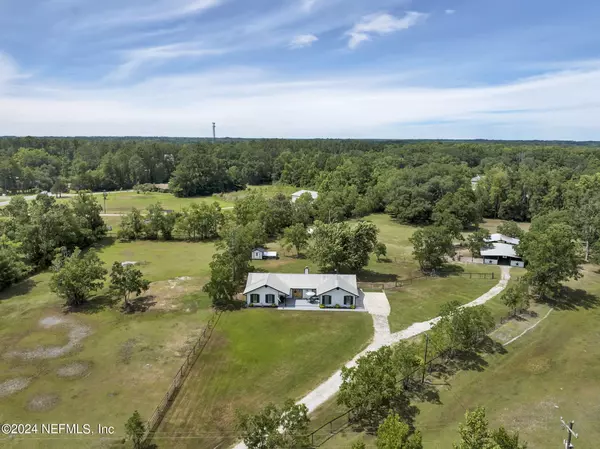 3973 SUNRISE FARMS RD,  Middleburg,  FL 32068