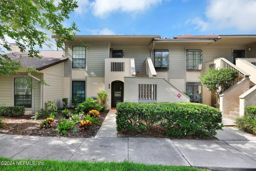 257 CRANES LAKE DR, Ponte Vedra Beach, FL 32082