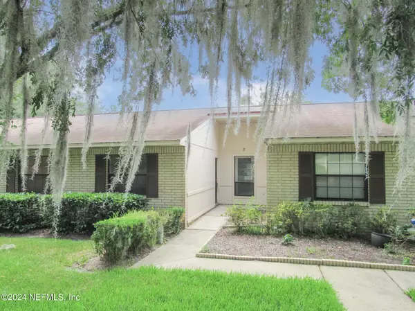 Melrose, FL 32666,3075 STATE ROAD 21 #3