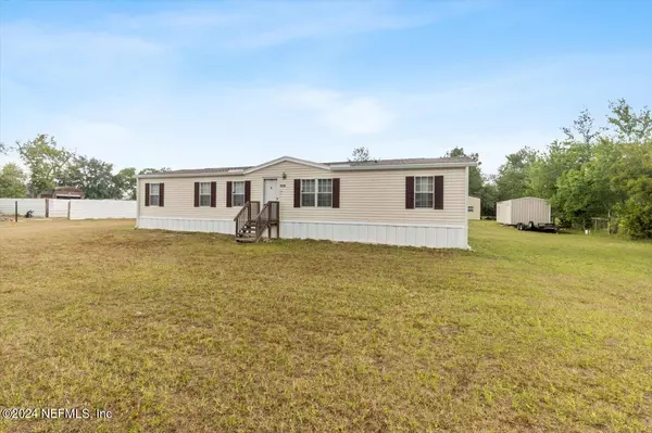 4518 CRAZY HORSE AVE, Middleburg, FL 32068