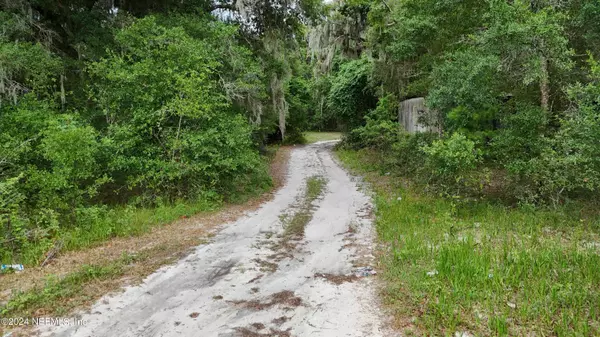 Melrose, FL 32656,7928 HONEYDEW CIR