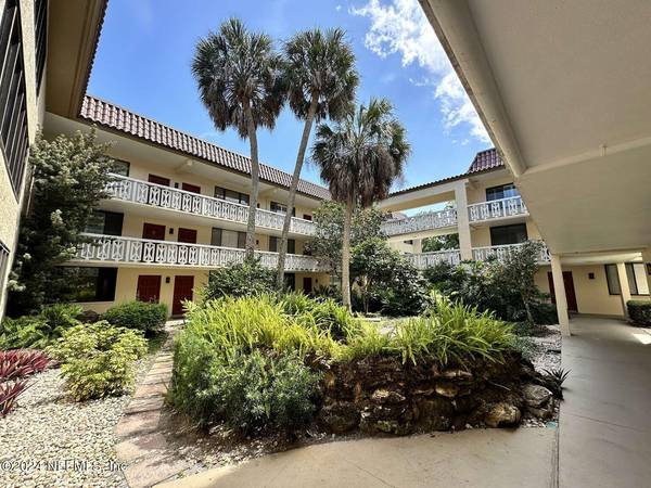 1820 SEVILLA BLVD #102, Atlantic Beach, FL 32233