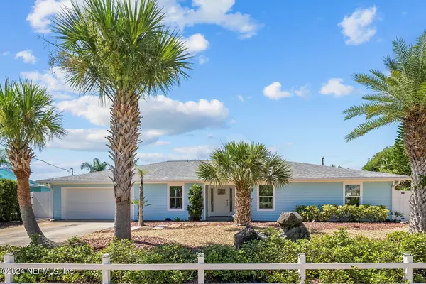 302 PALM CIRCLE CIR, Flagler Beach, FL 32136