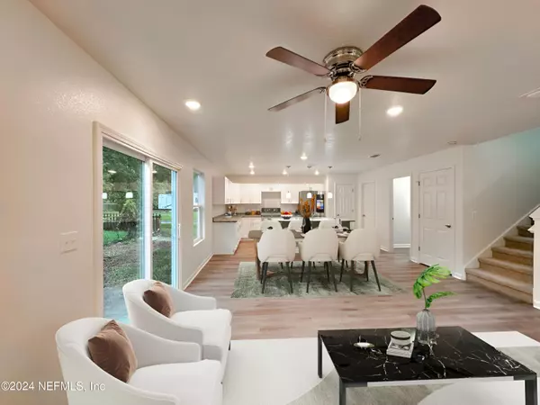10377 BEAM ST, Jacksonville, FL 32218