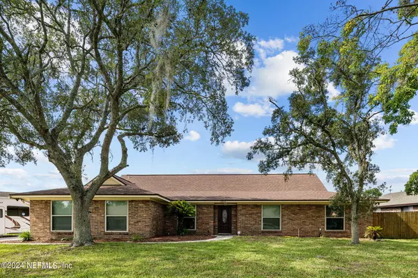 2849 CIRCLE RIDGE DR, Orange Park, FL 32065
