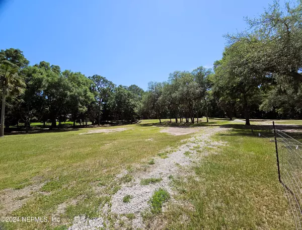 Jacksonville, FL 32218,1502 CEDAR BAY RD