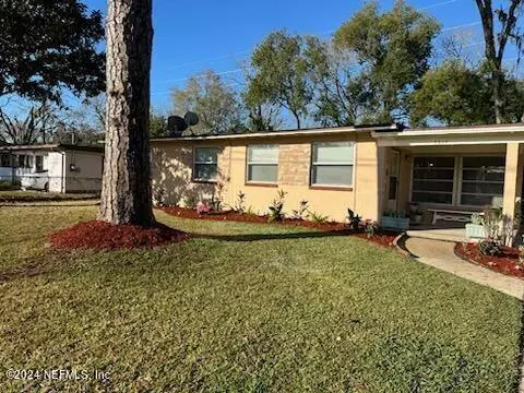 5214 BATLEY RD, Jacksonville, FL 32210