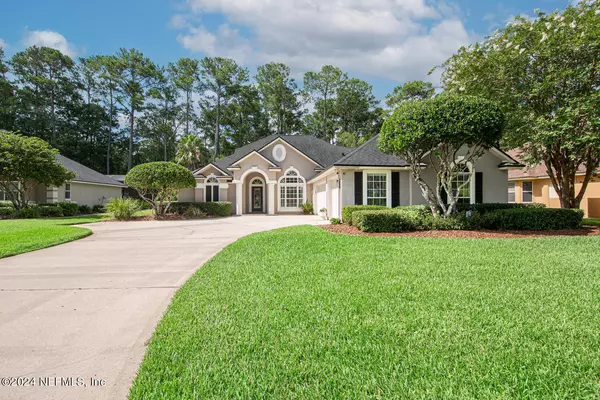 401 E WOODHAVEN DR,  Ponte Vedra Beach,  FL 32082