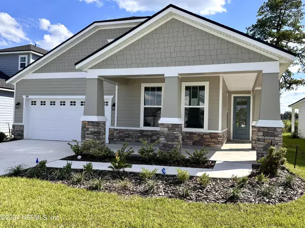 3416 AMERICANA DR, Green Cove Springs, FL 32043