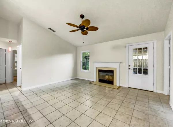 Jacksonville, FL 32225,1746 CHANDELIER CIR E
