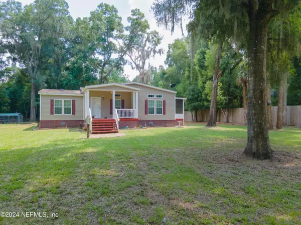 Florahome, FL 32140,1085 STATE ROAD 100