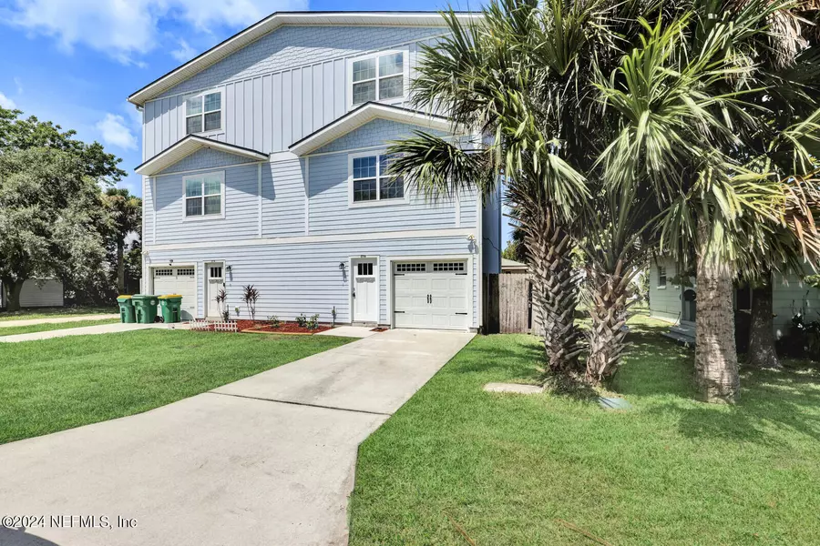 276 8TH ST S, Jacksonville Beach, FL 32250