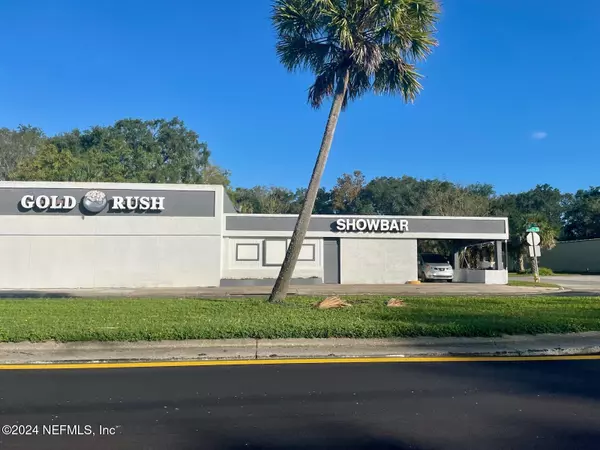 4919 N MAIN ST, Jacksonville, FL 32206