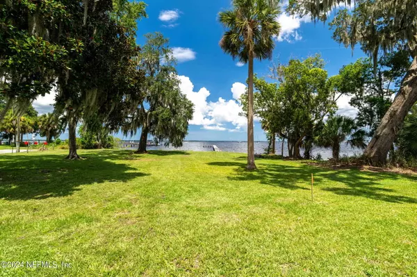 Green Cove Springs, FL 32043,0 LEWIS DR