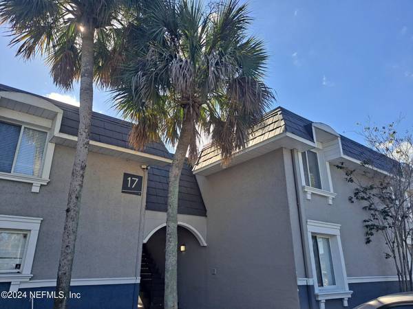 355 MONUMENT RD #17 E2, Jacksonville, FL 32225