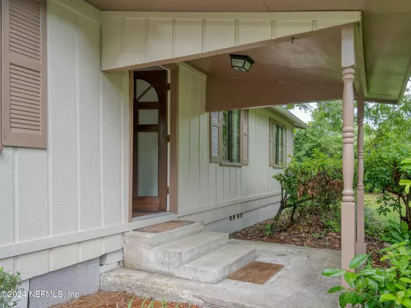 Callahan, FL 32011,44052 BECKER AVE