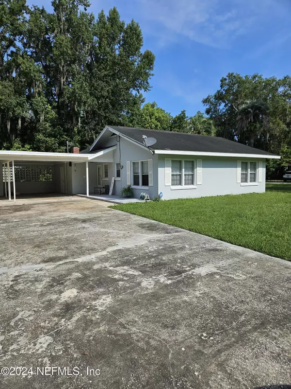 Starke, FL 32091,612 E BRIDGES ST