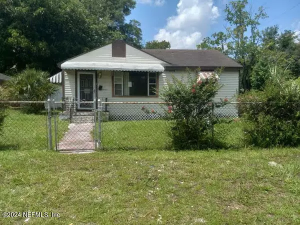 2756 WHITE AVE,  Jacksonville,  FL 32207