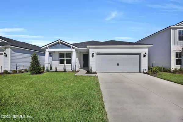 3429 AMERICANA DR, Green Cove Springs, FL 32043