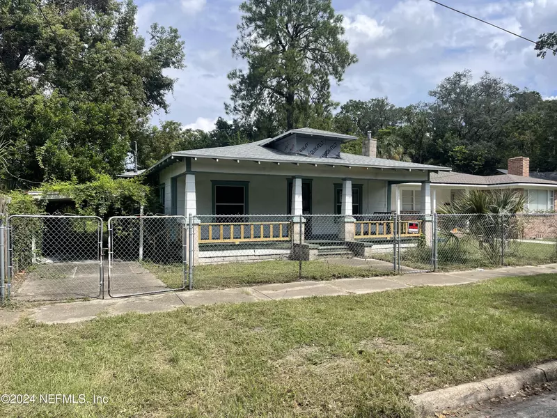 251 W 40TH ST, Jacksonville, FL 32206