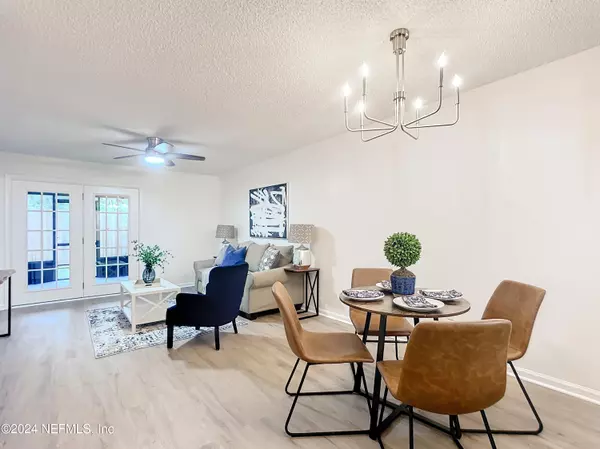 Jacksonville, FL 32244,5003 KNIGHTSBRIDGE CIR N