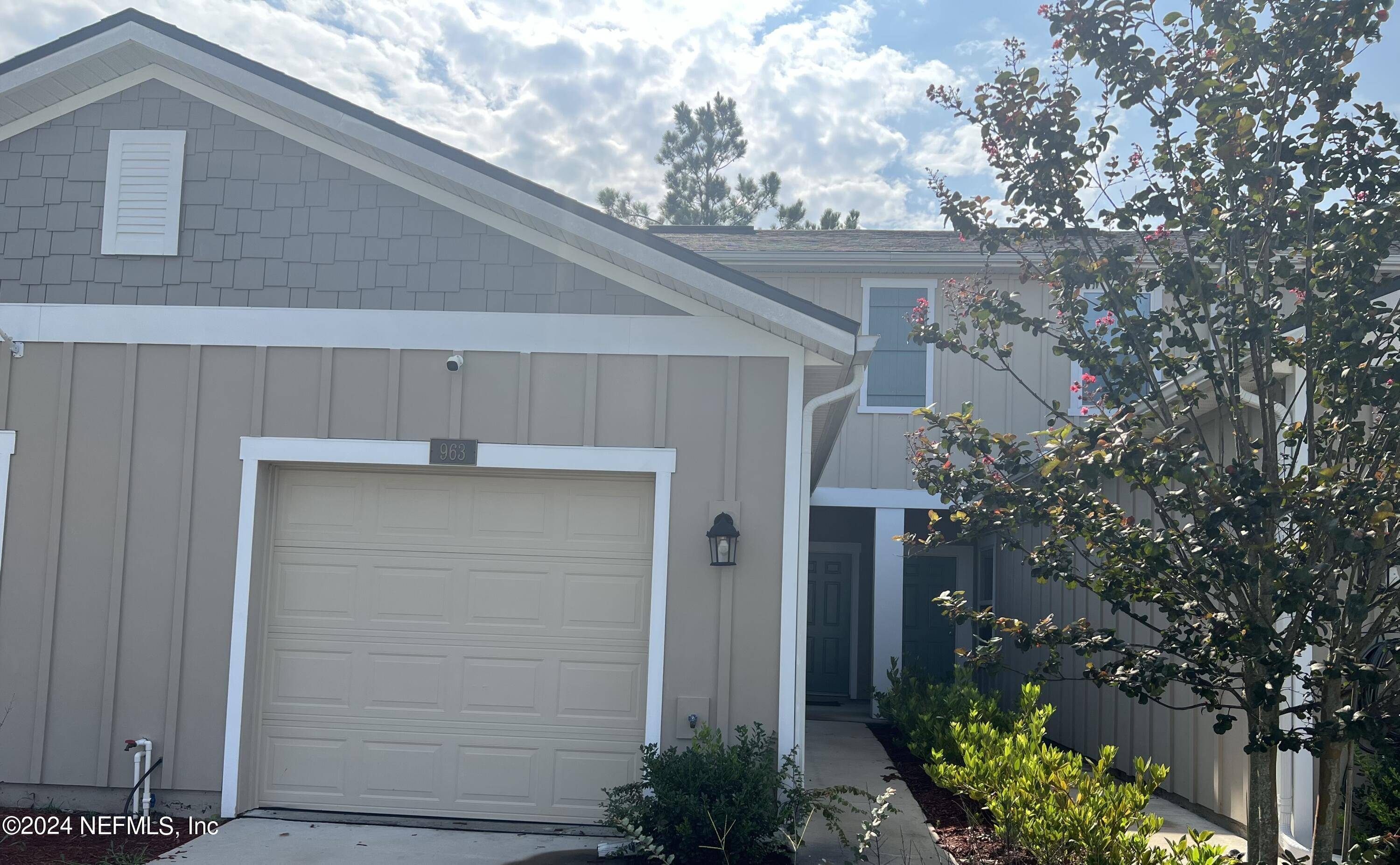 963 OBSERVATORY Pkwy, Jacksonville, FL 32218