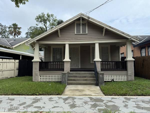 247 E 7TH ST, Jacksonville, FL 32206