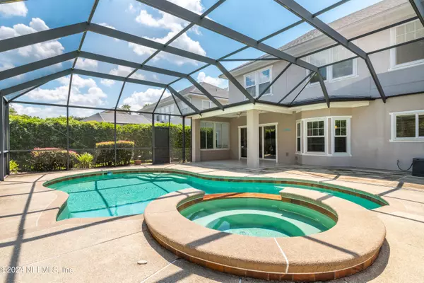 Jacksonville, FL 32256,8128 MOUNT RANIER DR