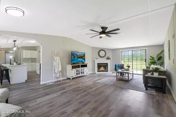 Middleburg, FL 32068,4510 CRAZY HORSE AVE